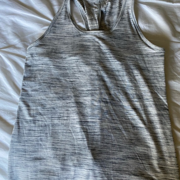 Athleta tie back tank - Picture 2 of 3
